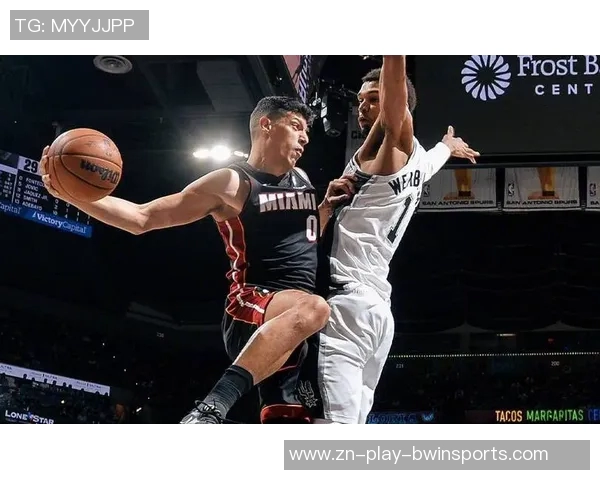 2米26控卫文班亚马展现全能球技助攻队友三分球精彩瞬间